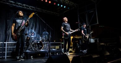 Everclear Rocks The House At Ace Cafe In Orlando